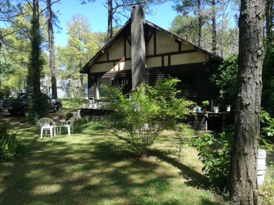 Cabana En Carilo Villa ภายนอก รูปภาพ